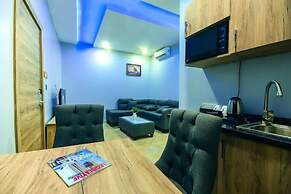 Golden Grand Royale Hotel