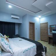 Golden Grand Royale Hotel