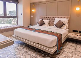 The 12th Square Saltlake