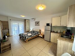 Studio apartman Easy