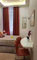 St King 11. Studio Apartments