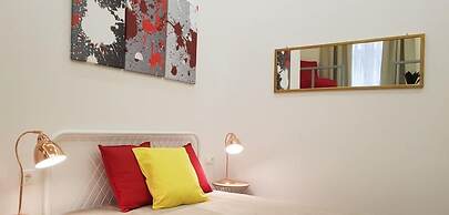 St King 11. Studio Apartments