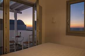 Astrea Suites Villa FinikiaSea View