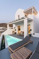 Astrea Suites Villa FinikiaSea View