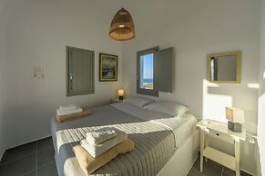 Astrea Suites Villa FinikiaSea View