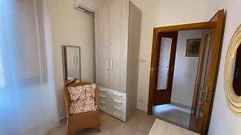 Elegant Three Room Apartment in Porto Torres