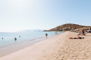 NAXIAN EMERALD HOTEL