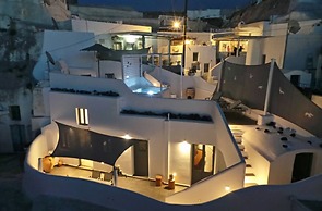 Astrea Suites Feggaropetra Cave House