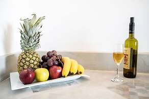 Astrea Suites Feggaropetra Cave House