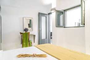 Astrea Suites Feggaropetra Cave House