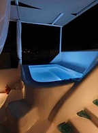 Astrea Suites Feggaropetra Cave House