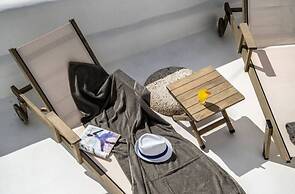 Astrea Suites Feggaropetra Cave House