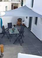 Astrea Suites Feggaropetra Cave House