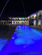 Platinum Lodge