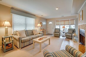 Steps to Beach: Townhome w/ Balcony in Ocean City