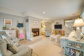 Steps to Beach: Townhome w/ Balcony in Ocean City