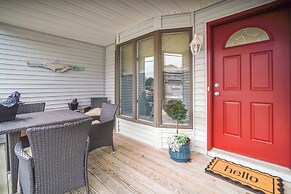 Steps to Beach: Townhome w/ Balcony in Ocean City