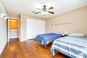 6 Mi to Lake Travis: Spacious Cedar Park Home!