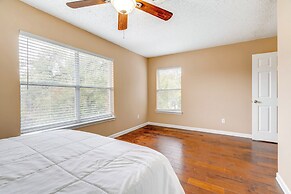 6 Mi to Lake Travis: Spacious Cedar Park Home!