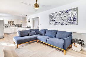 4 Mi to Dtwn: Contemporary Gem in Colorado Springs