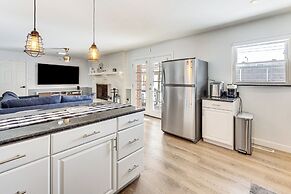 4 Mi to Dtwn: Contemporary Gem in Colorado Springs