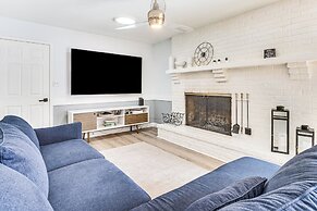 4 Mi to Dtwn: Contemporary Gem in Colorado Springs