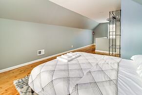 1 Mi to Rouge Park: Home w/ Fenced Yard & Deck