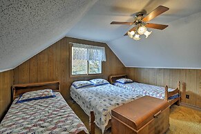 Walk to Green Lake & Beach: Cozy Cabin w/ Deck