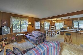Walk to Green Lake & Beach: Cozy Cabin w/ Deck