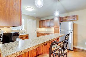 3 Mi to Greers Ferry Lake: Home w/ Screened Patio