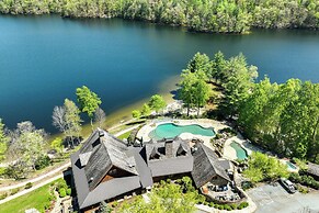 Direct Lake Access & Fire Pit: Tuckasegee Cottage!