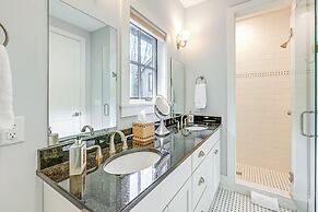 Direct Lake Access & Fire Pit: Tuckasegee Cottage!