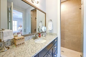 Direct Lake Access & Fire Pit: Tuckasegee Cottage!