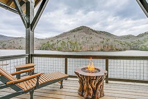 Direct Lake Access & Fire Pit: Tuckasegee Cottage!