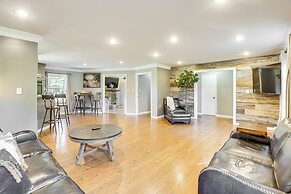 4 Mi to Dtwn Tuscaloosa: Home w/ Cozy Den!