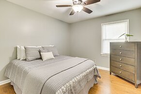 4 Mi to Dtwn Tuscaloosa: Home w/ Cozy Den!