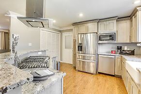 4 Mi to Dtwn Tuscaloosa: Home w/ Cozy Den!