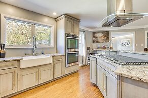 4 Mi to Dtwn Tuscaloosa: Home w/ Cozy Den!