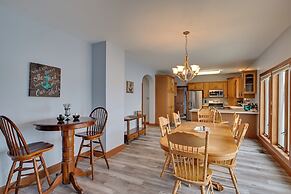 Hot Tub & Dock: Waterfront Lake Hamilton Home
