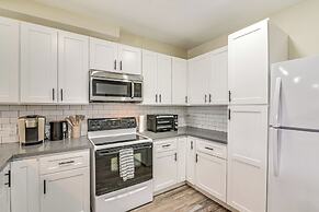 7 Mi to Kemah Boardwalk: Waterfront Houston Condo