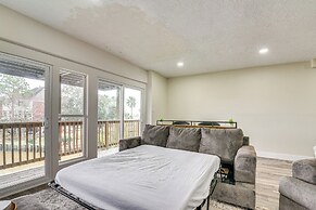 7 Mi to Kemah Boardwalk: Waterfront Houston Condo