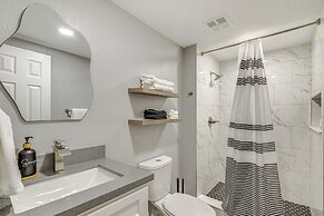 7 Mi to Kemah Boardwalk: Waterfront Houston Condo