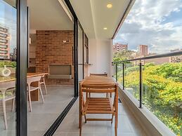 w Charming 3BR w Amazing Deco in Medellin