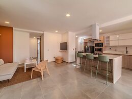 w Charming 3BR w Amazing Deco in Medellin