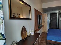 Air Residences-Modern studio w/ City skyline view