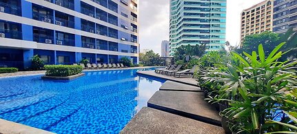 Air Residences-Modern studio w/ City skyline view