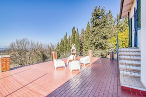 Home Boccaccio Beautiful Terrace and View