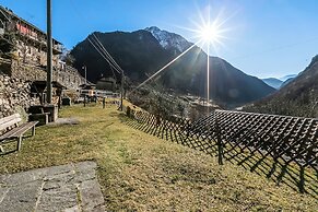 Rustico Over The Bridge Verzasca 2
