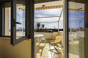 La Rosa Apartment Sea View