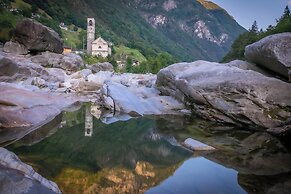 Rustico Paese Verzasca